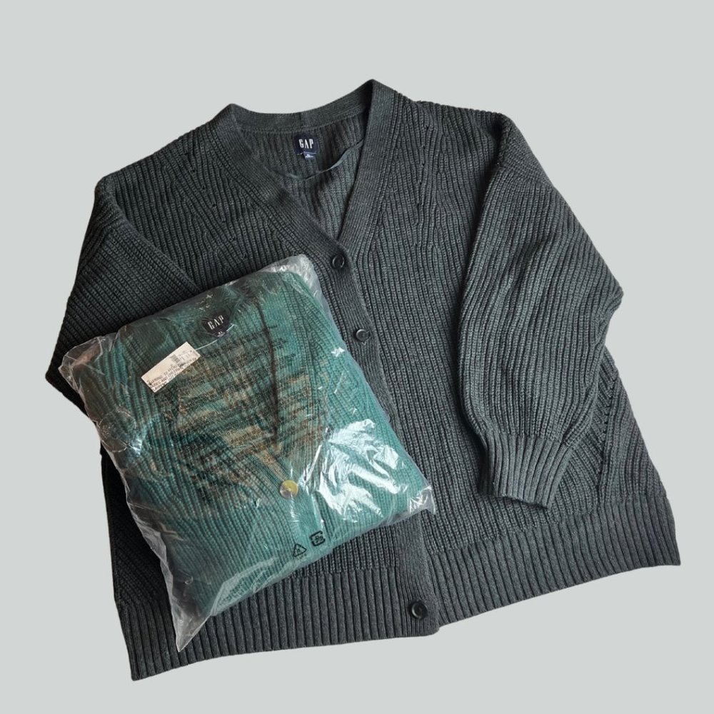 New GAP Cardigans Charcoal Grey & Dark Green XL